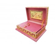 289PL PEMBE - ÇEYİZLİK VEYA HEDİYELİK AHŞAP KADİFE SANDIKLI (Pleksili) KURAN-I KERİM  289PL PEMBE - ÇEYİZLİK VEYA HEDİYELİK AHŞAP KADİFE SANDIKLI (Pleksili) KURAN-I KERİM