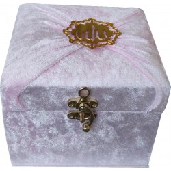 MÜHÜRLÜ CEP BOY SANDIKLI KADİFE MEALLİ KURAN-I KERİM-PEMBE-M285 MÜHÜRLÜ CEP BOY SANDIKLI KADİFE MEALLİ KURAN-I KERİM-PEMBE-M285