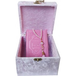 MÜHÜRLÜ CEP BOY SANDIKLI KADİFE MEALLİ KURAN-I KERİM-PEMBE-M285 MÜHÜRLÜ CEP BOY SANDIKLI KADİFE MEALLİ KURAN-I KERİM-PEMBE-M285
